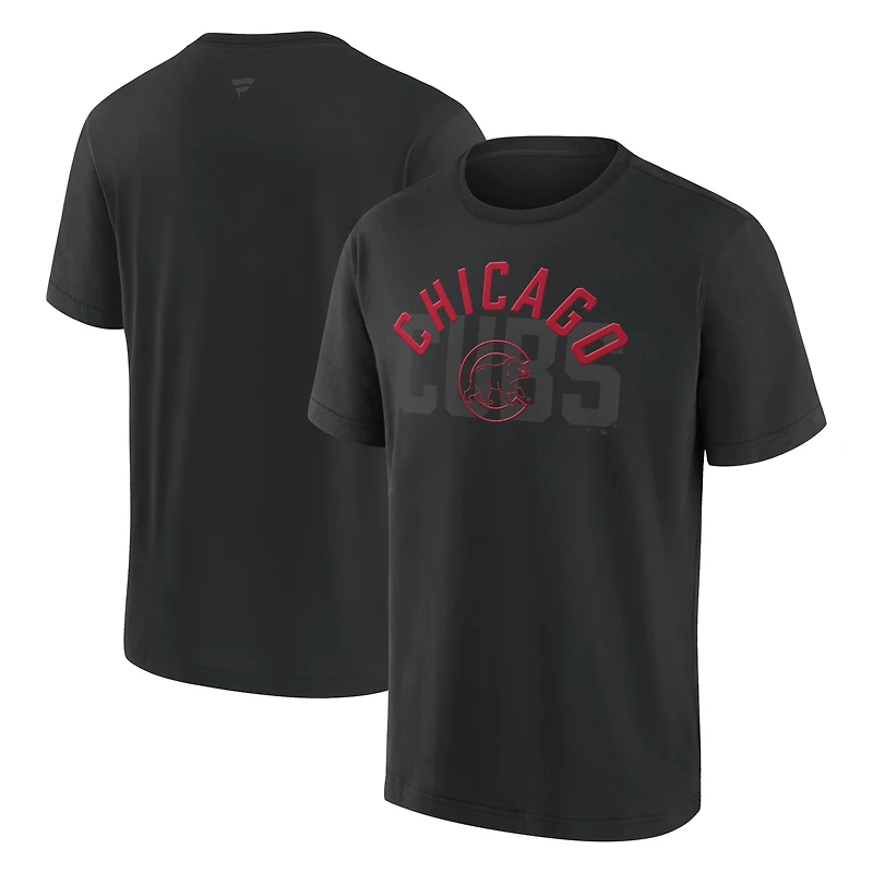Men's Fanatics Chicago Cubs Black Out Heavyweight T-Shirt
