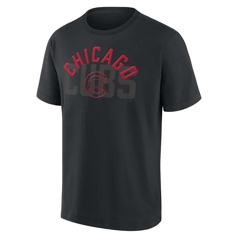 Men's Fanatics Chicago Cubs Black Out Heavyweight T-Shirt
