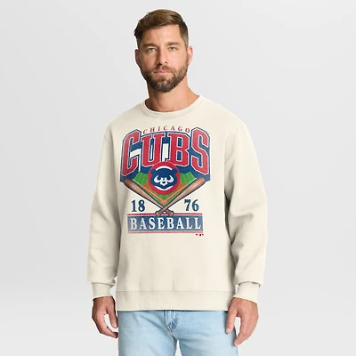 Sweat-shirt Fanatics Legacy beige Chicago Cubs pour homme