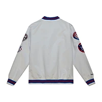 Veste universitaire en satin à boutons-pression pour hommes Mitchell & Ness - Collection City Cubs de Chicago, blanc