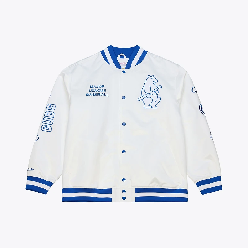 Veste Mitchell & Ness blanche pour homme, Chicago Cubs, collection Cooperstown, en satin léger arctique à boutons-pression.