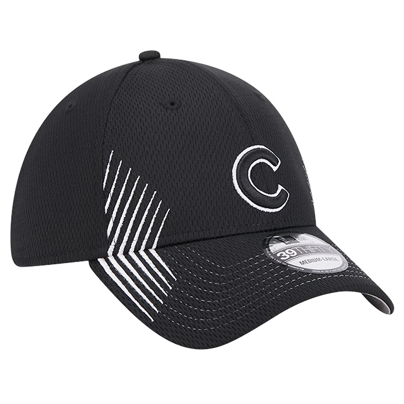Casquette flexible Active Dash Mark 39THIRTY des Chicago Cubs New Era noire pour hommes