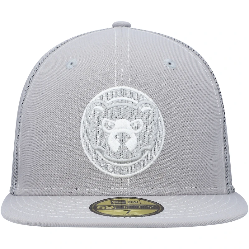 Casquette ajustée 59FIFTY pour entraînement au bâton sur le terrain Chicago Cubs 2023 New Era homme, gris