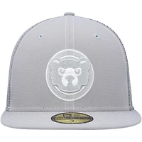 Casquette ajustée 59FIFTY pour entraînement au bâton sur le terrain Chicago Cubs 2023 New Era homme, gris