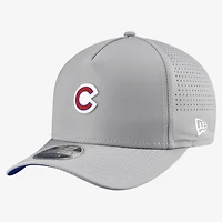 Casquette ajustable New Era grise Chicago Cubs Micro Logo 9FORTY M-Crown A-Frame pour homme