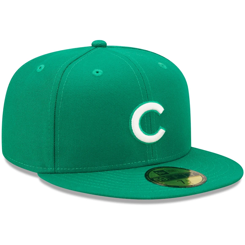 Men's New Era Kelly Green Chicago Cubs White Logo 59FIFTY Fitted Hat