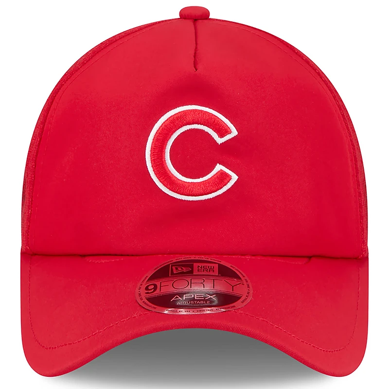 Men's New Era Chicago Cubs 2026 Batting Practice Apex 9FORTY Adjustable Trucker Hat