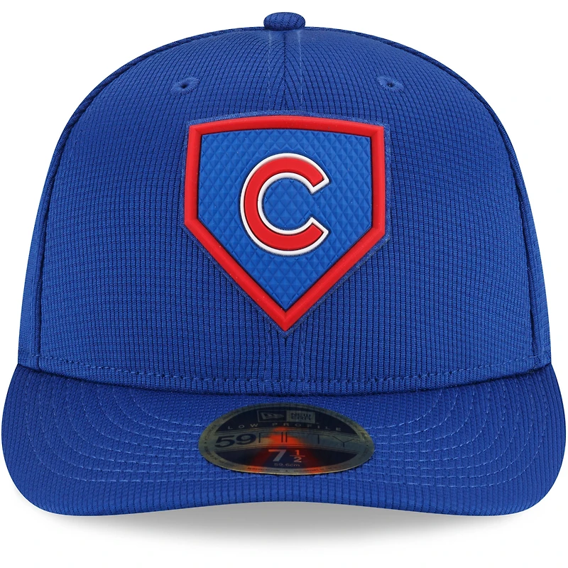 Casquette ajustée 59FIFTY à profil bas Royal Chicago Cubs 2022 Clubhouse de New Era pour homme