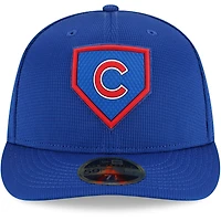Casquette ajustée 59FIFTY à profil bas Royal Chicago Cubs 2022 Clubhouse de New Era pour homme
