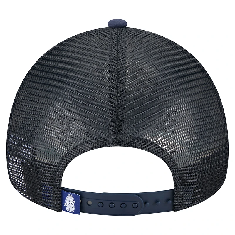 Men's New Era White/Navy Chicago Cubs Distressed 9FORTY A-Frame Adjustable Trucker Hat