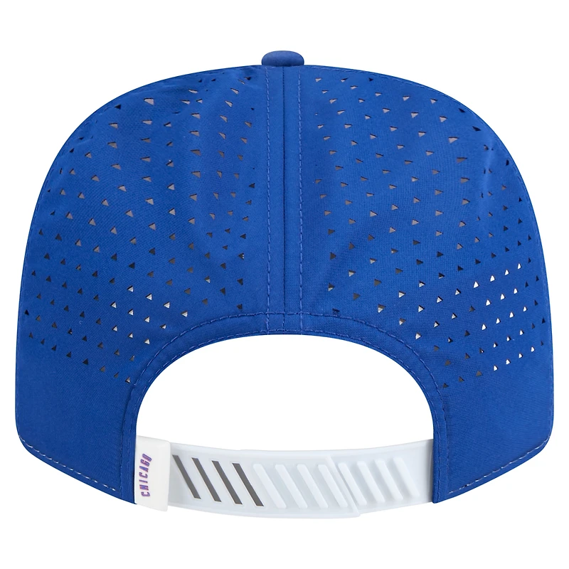 Casquette ajustable 9SEVENTY blanche/bleue New Era pour homme, Chicago Cubs Established Patch