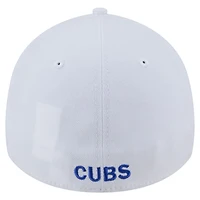 Men's New Era White Chicago Cubs 39THIRTY Flex Hat