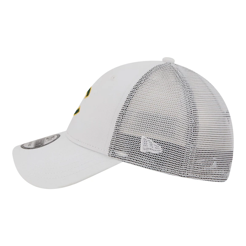 Casquette trucker ajustable New Era 9FORTY blanche à motif drapeau des Cubs de Chicago pour homme