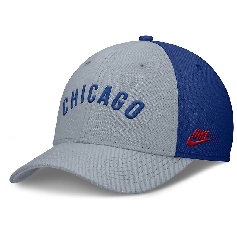 Casquette Nike Performance Flex Rise Swoosh des Chicago Cubs pour homme, gris/bleu royal