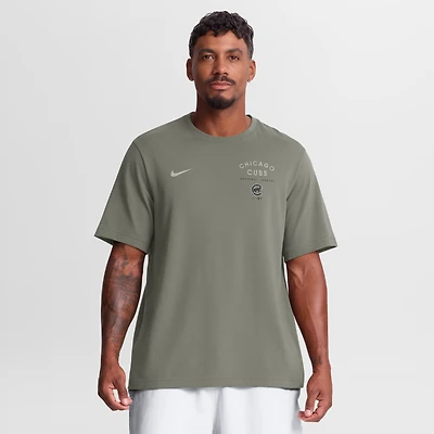 T-shirt Nike Chicago Cubs Statement Dri-FIT Primary pour homme, couleur olive