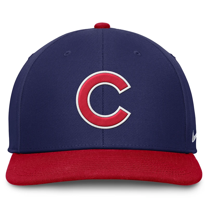 Men's Nike Royal/Red Chicago Cubs Pro Dri-FIT Snapback Hat