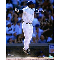 Photo de Sammy Sosa, joueur des Cubs de Chicago, dédicacée (40 x 50 cm).