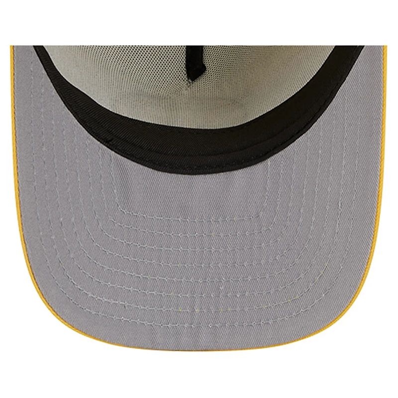 Casquette de camionneur ajustable unisexe New Era 9FIFTY Chicago Sky Banner blanche/jaune en mousse sur le devant