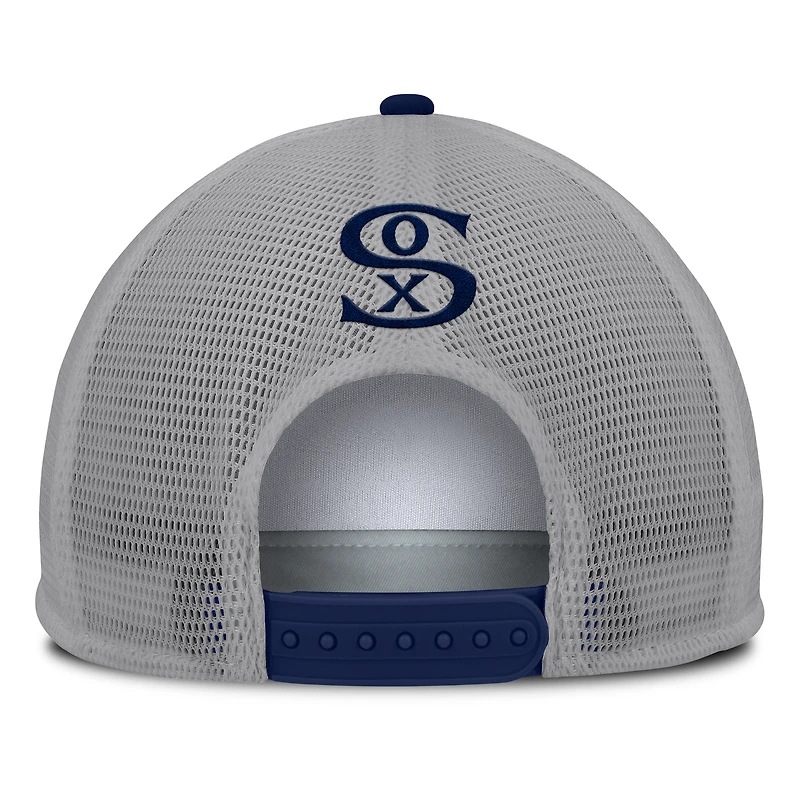 Casquette ajustable Fanatics grise/blanche pour homme avec patch avant en mousse et logo des White Sox de Chicago
