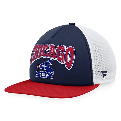 Casquette Snapback de camionneur en mousse sur le devant en mousse Fanatics pour hommes, bleu marine/rouge, Chicago White Sox Heritage