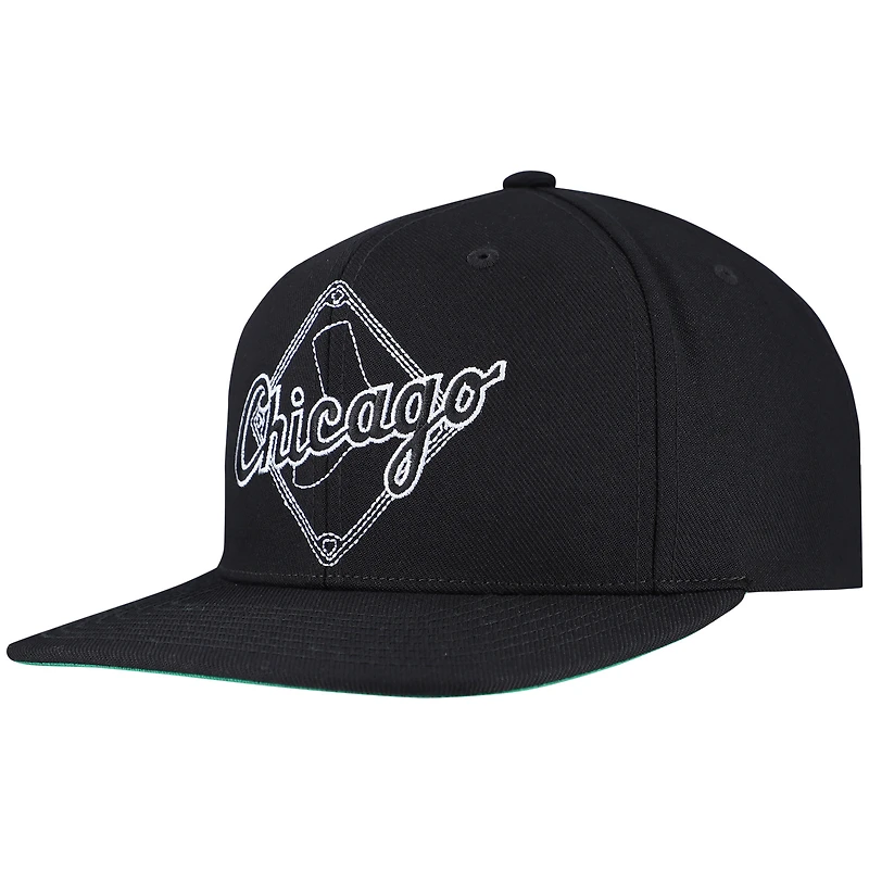 Men's Mitchell & Ness Black Chicago White Sox Double Up Snapback Hat