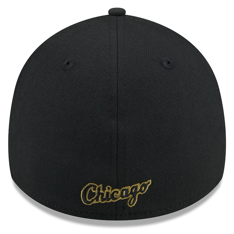 Men's New Era  Black Chicago White Sox 2024 Armed Forces Day 39THIRTY Flex Hat