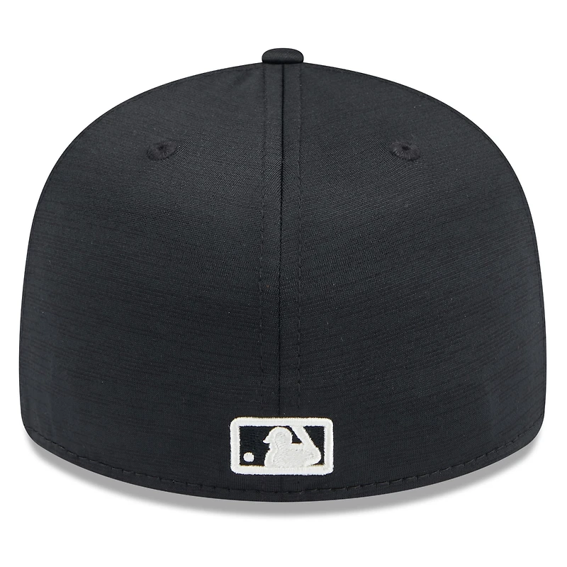 Men's New Era  Black Chicago White Sox 2024 Clubhouse Low Profile 59FIFTY Fitted Hat