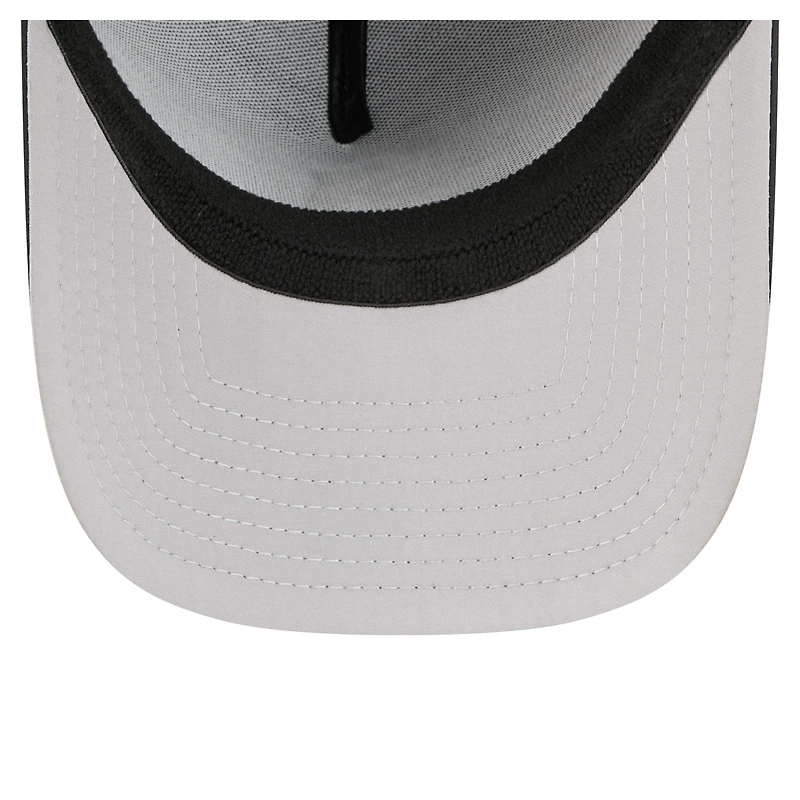 Men's New Era  Black Chicago White Sox 39THIRTY A-Frame Perforated Flex Hat