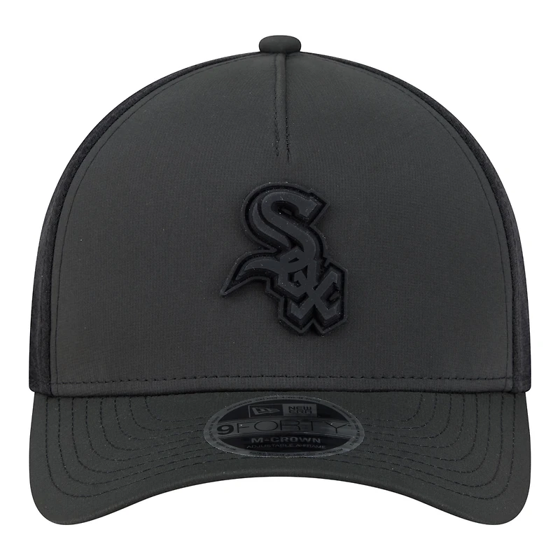 Casquette trucker New Era 9FORTY pour homme, noire, avec logo Chicago White Sox et monture M-Crown A-Frame.
