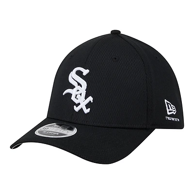 Men's New Era Black Chicago White Sox Dash 39THIRTY Flex Hat