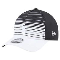 Men's New Era  Black Chicago White Sox Gradient 9FORTY M-Crown Adjustable Hat