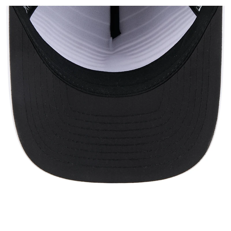Men's New Era Black Chicago White Sox Gradient 9FORTY M-Crown Adjustable Hat