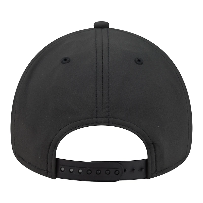 Men's New Era Black Chicago White Sox Injection Apex 9FORTY Adjustable Hat