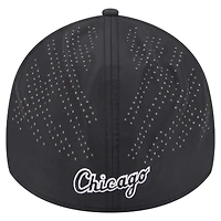 Men's New Era  Black Chicago White Sox Night 39THIRTY Flex Hat