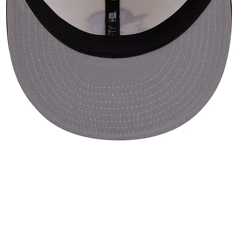 Men's New Era Cream/Black Chicago White Sox Bullpen Cart 59FIFTY Fitted Hat