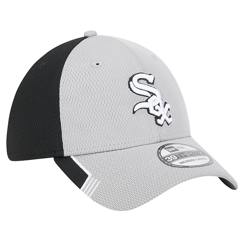 Men's New Era Gray/Black Chicago White Sox Visor Trim 39THIRTY Flex Hat