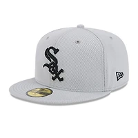 Men's New Era Gray Chicago White Sox 2025 MLB Clubhouse 59FIFTY Fitted Hat