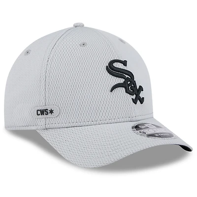 Men's New Era Gray Chicago White Sox 2025 MLB Clubhouse 9FORTY M-Crown Adjustable Hat