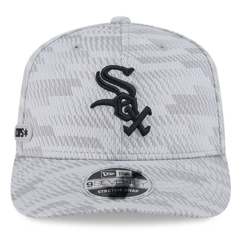 Men's New Era Gray Chicago White Sox 2025 MLB Clubhouse 9SEVENTY Stretch-Snap Hat