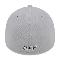 Men's New Era Gray Chicago White Sox Active Pivot 39THIRTY Flex Hat