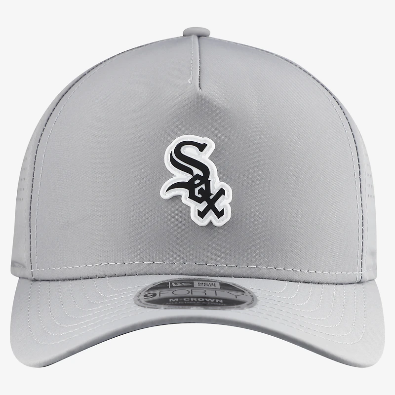 Casquette ajustable New Era grise Chicago White Sox Micro Logo 9FORTY M-Crown A-Frame pour homme