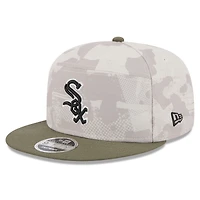 Men's New Era Light Beige/Olive Chicago White Sox 2025 Armed Forces Day Split Panel 9FIFTY Snapback Hat