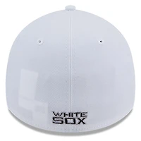 Men's New Era White Chicago Sox 39THIRTY Flex Hat
