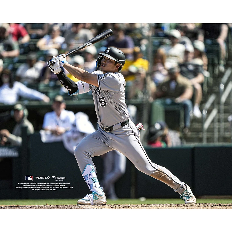 Munetaka Murakami Chicago White Sox Unsigned Home Run Swing Photograph