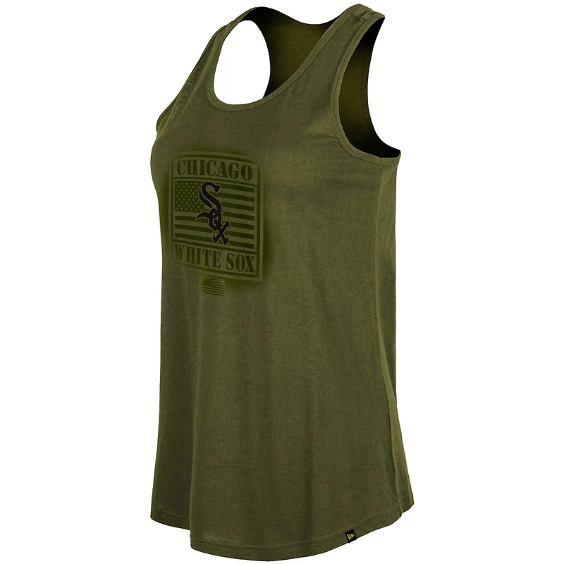 Débardeur dos nageur New Era Olive pour femme, édition spéciale Chicago White Sox 2023, Journée des forces armées