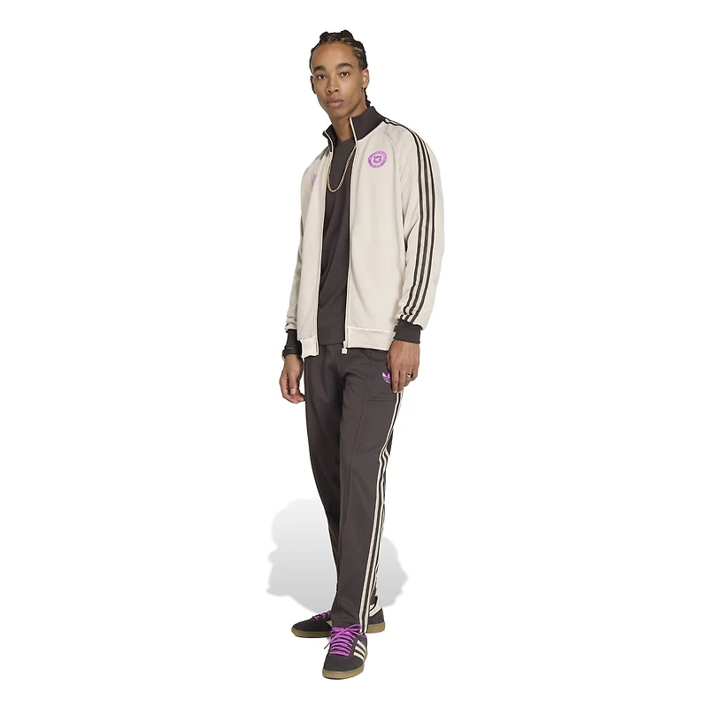 Veste de survêtement zippée adidas Originals kaki pour homme, modèle Chili National Team.