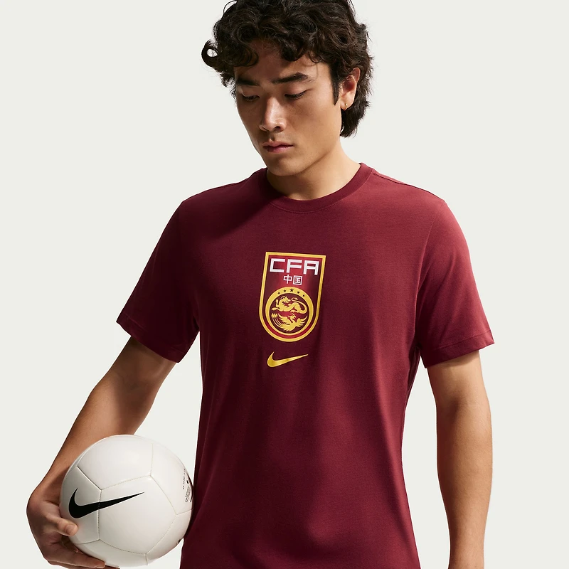 T-shirt Nike rouge pour homme avec l'écusson de l'équipe nationale Chine