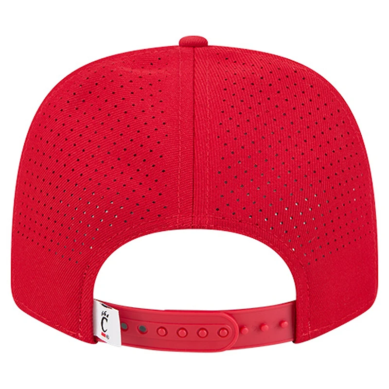 Casquette ajustable 9SEVENTY rouge New Era pour homme des Bearcats de Cincinnati
