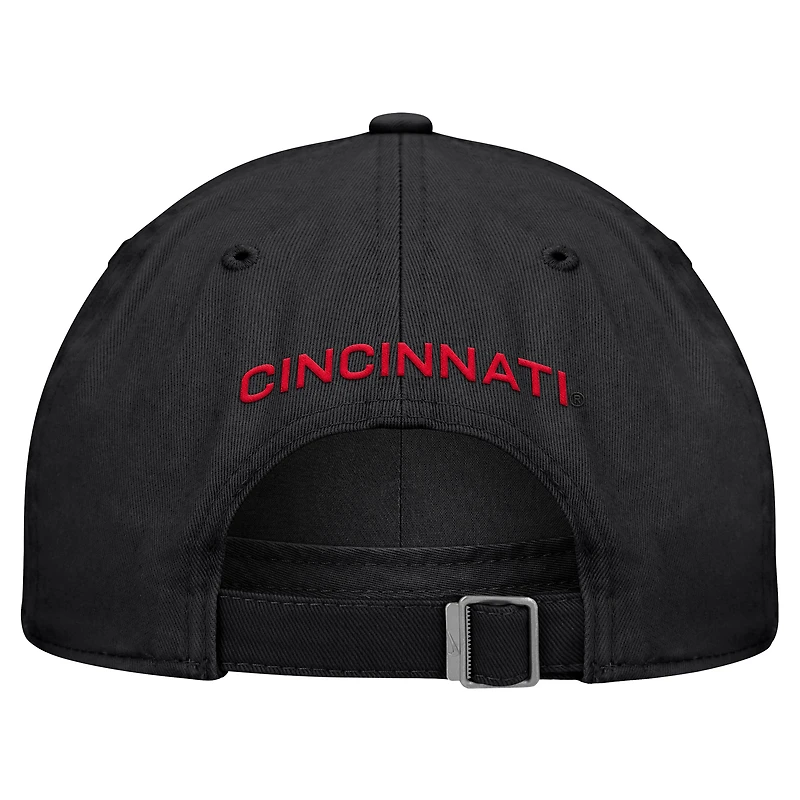 Men's Nike Black Cincinnati Bearcats 2026 Sideline Club Adjustable Hat