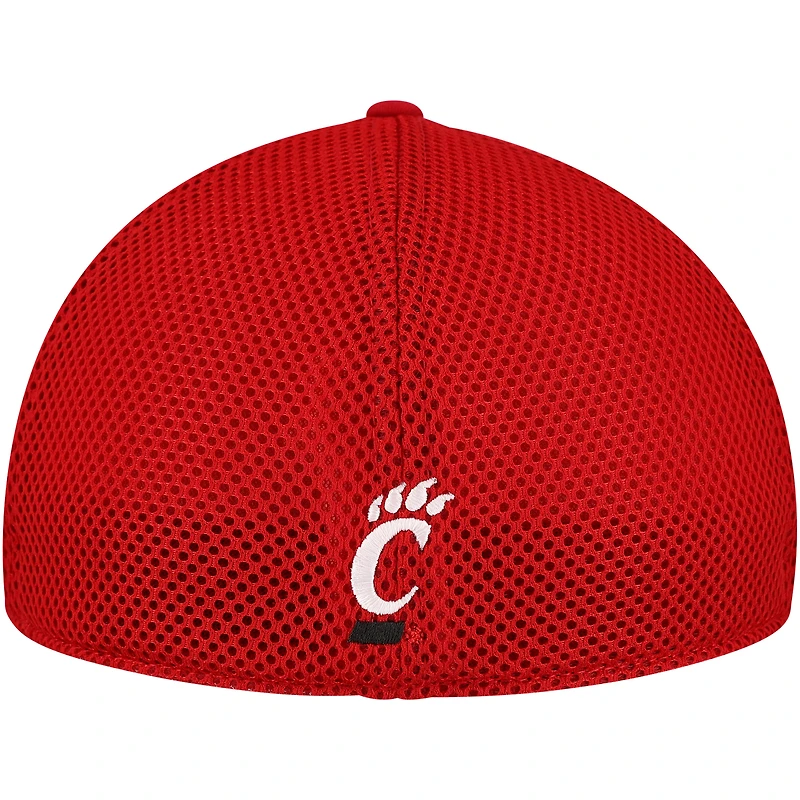 Casquette Spacer Flex Top of the World rouge pour hommes des Bearcats de Cincinnati